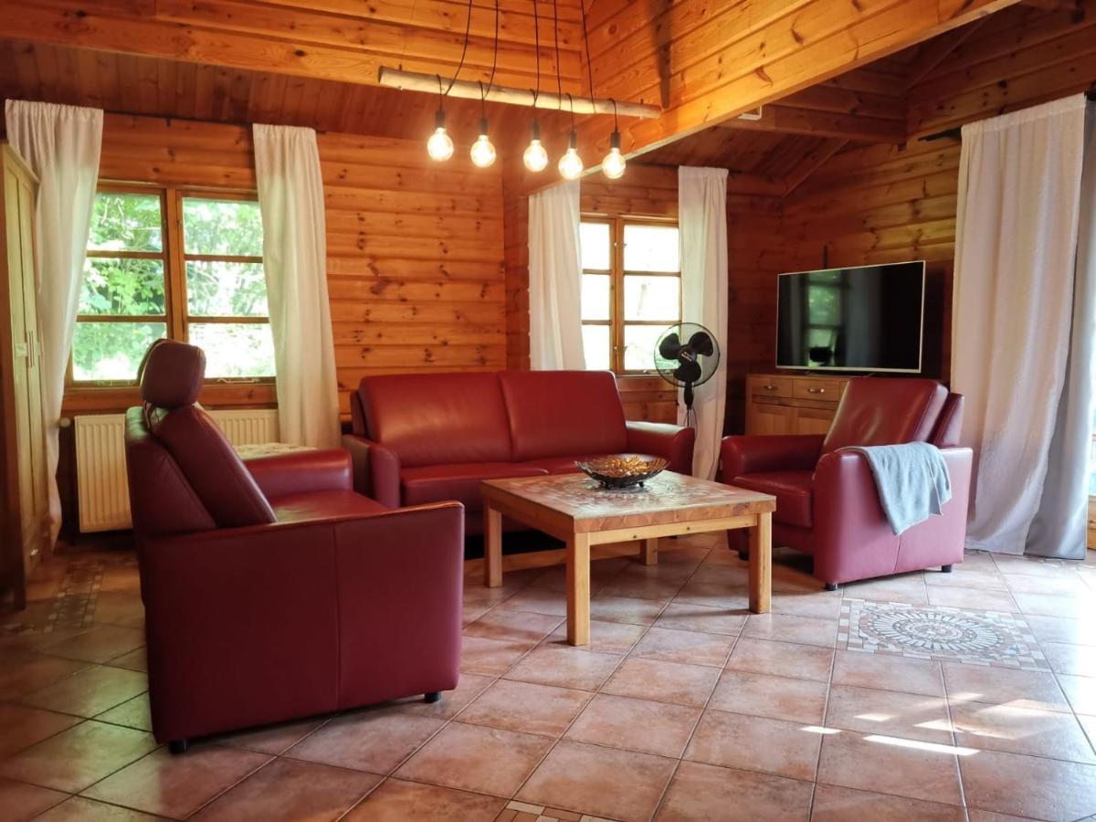 Blockhaus Am Twistesee Mit 3 Schlafzimmern Abádszalók ภายนอก รูปภาพ