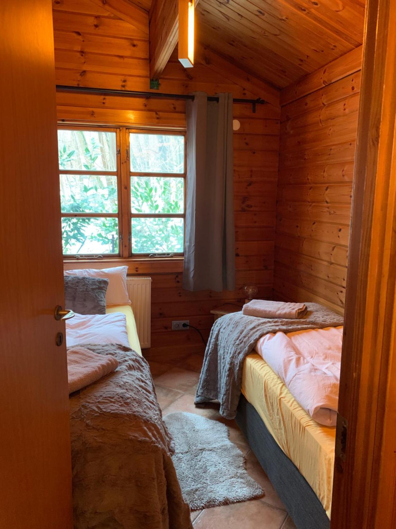 Blockhaus Am Twistesee Mit 3 Schlafzimmern Abádszalók ภายนอก รูปภาพ