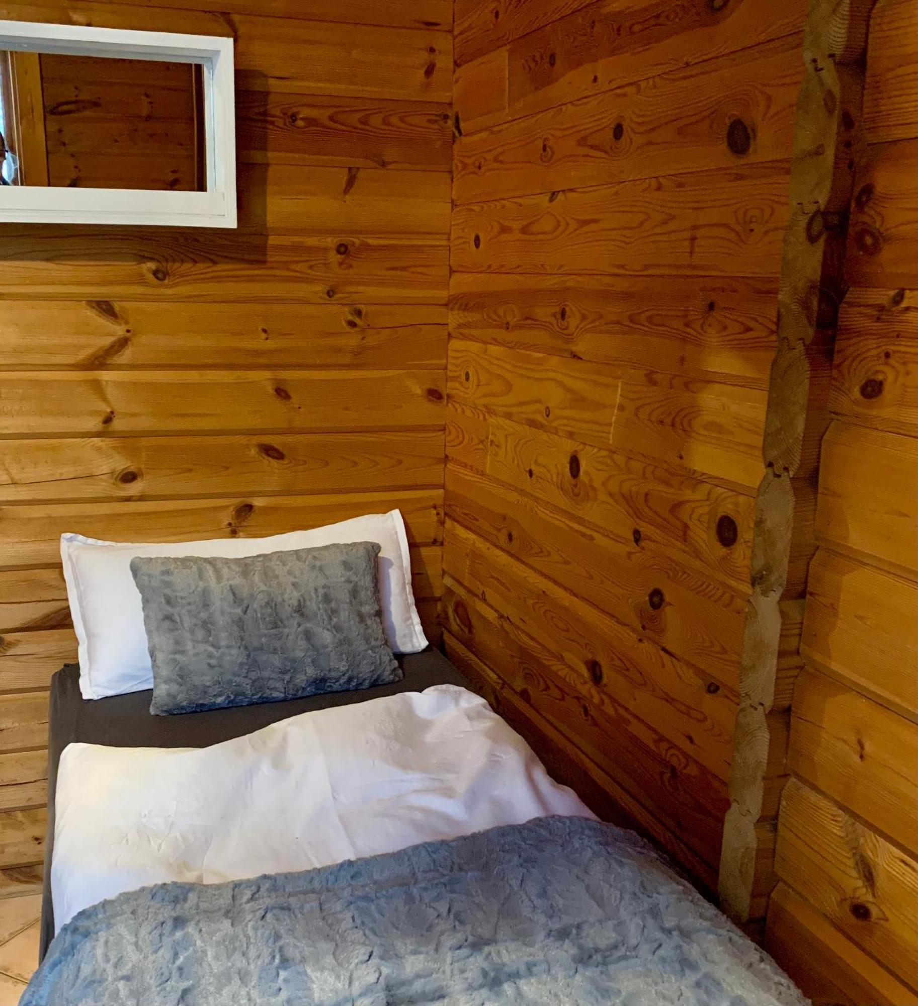 Blockhaus Am Twistesee Mit 3 Schlafzimmern Abádszalók ภายนอก รูปภาพ